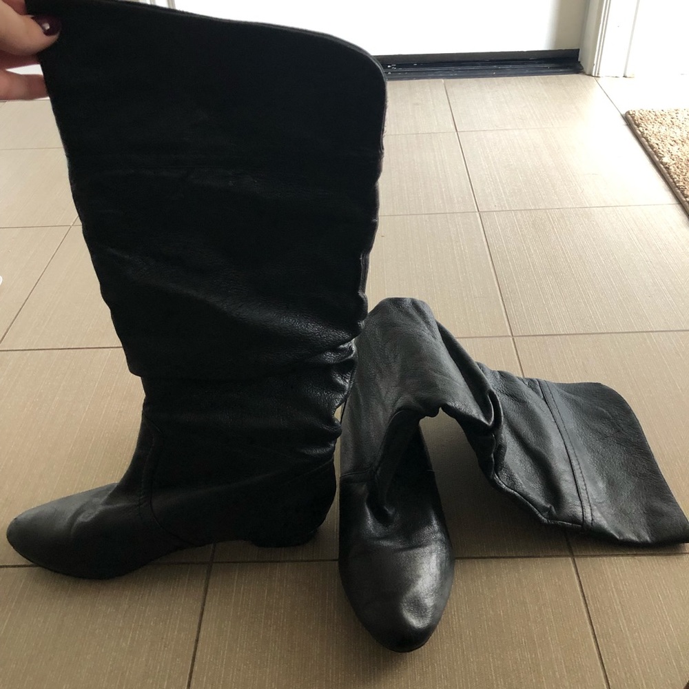 Barely worn boots!